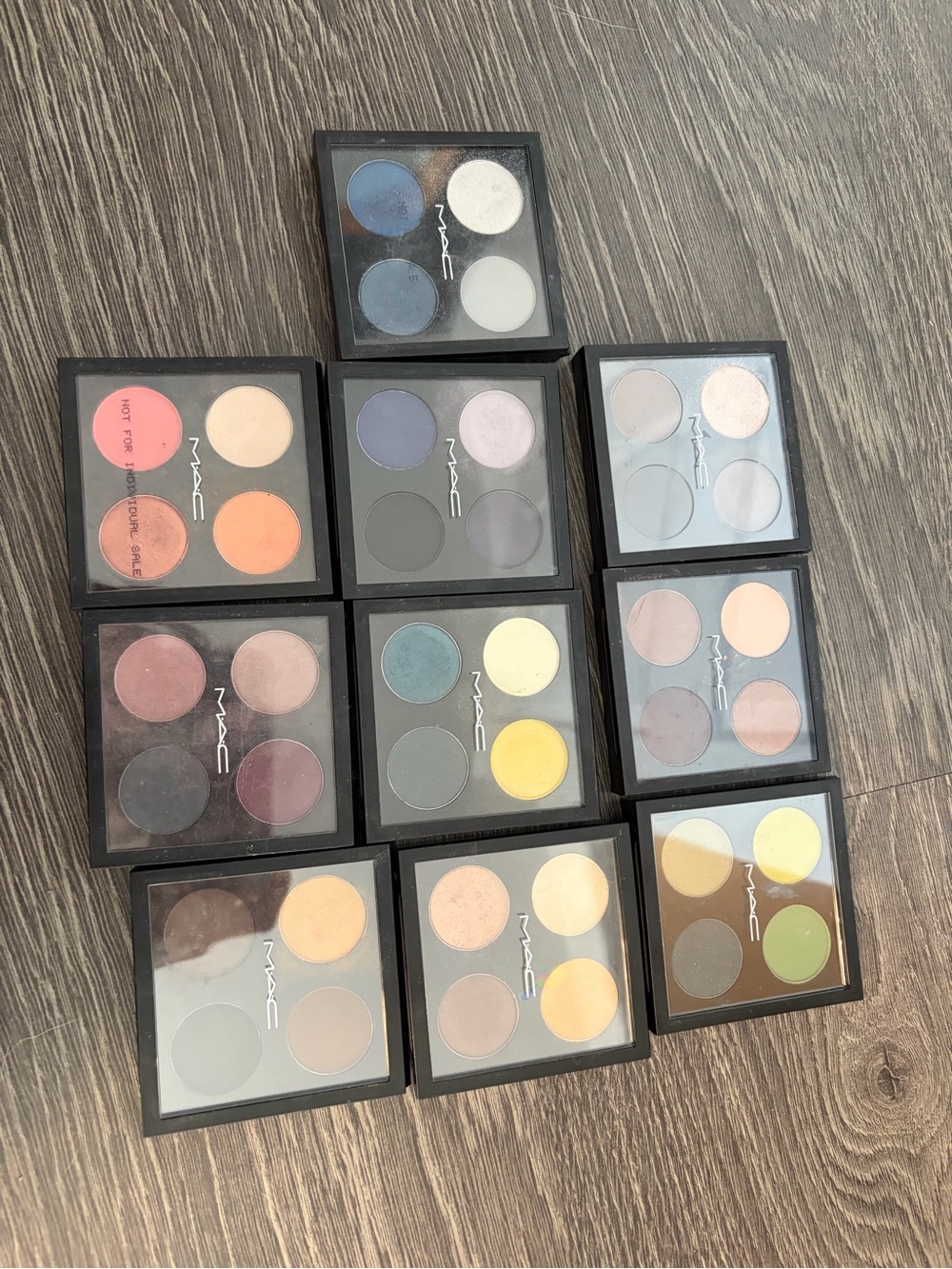 MAC eyeshadow - entire lot for $35
